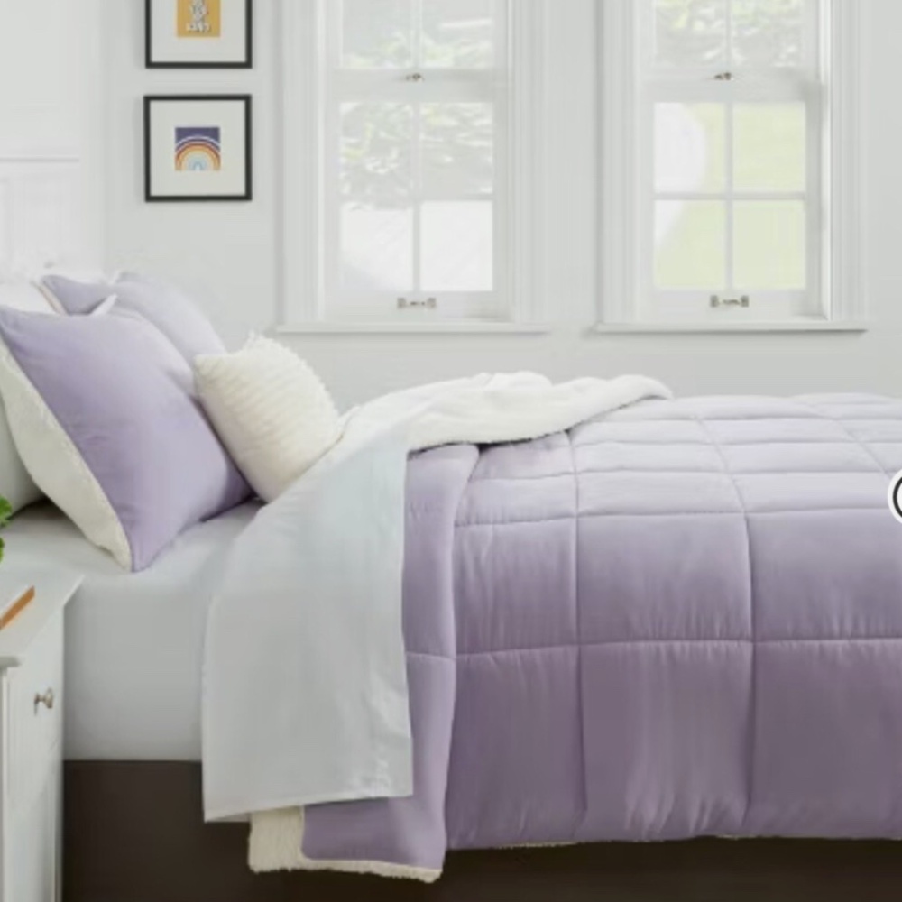 Queen Room Essentials Knitted Reversible Comforter Sherpa NWT